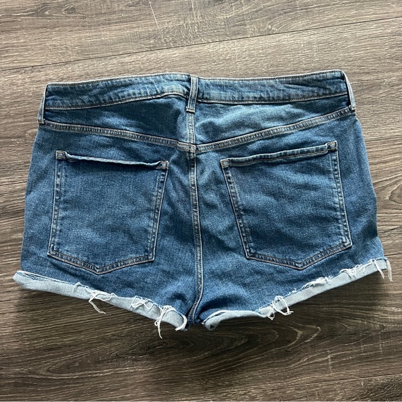 Old Navy 18 Jean shorts O.G. High rise straight super smooth pocket womens - Picture 5 of 5